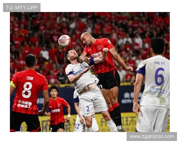 中超球队双线作战困境加剧保联赛策略形成恶性循环现象