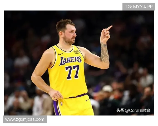 东契奇领衔本赛季40场次排行榜里夫斯紧随其后表现不俗